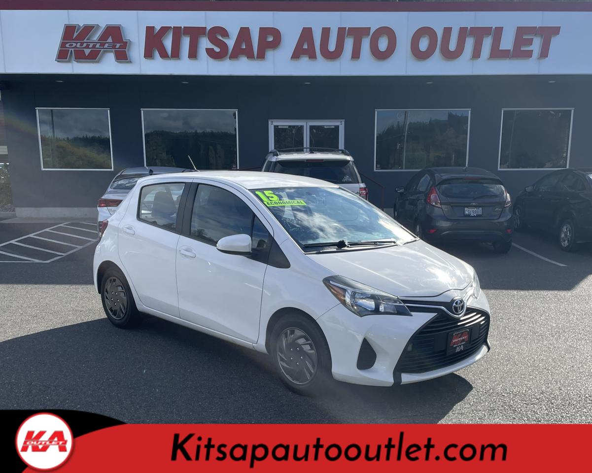 2015 Toyota Yaris L Hatchback Sedan 4D