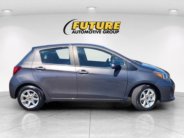 2015 Toyota Yaris L