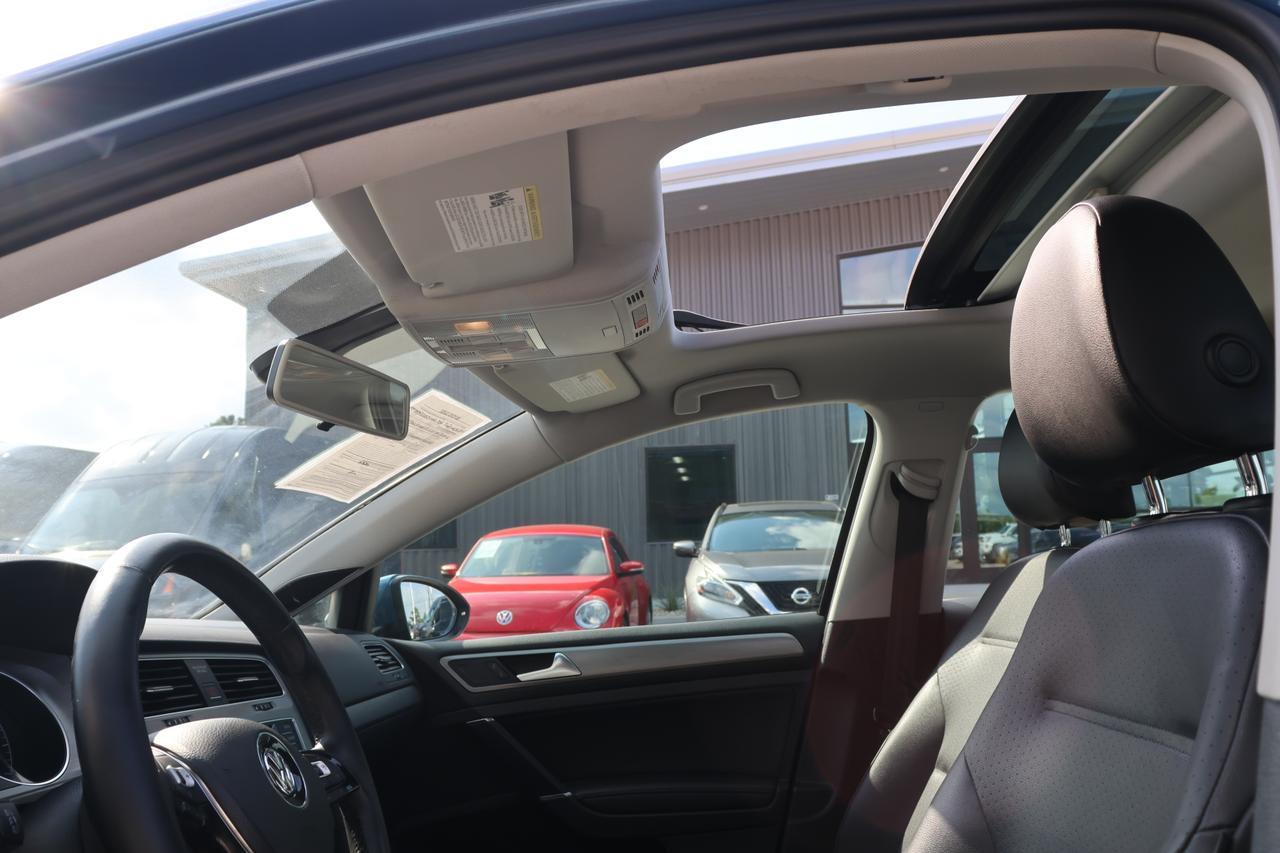 2015 VOLKSWAGEN GOLF Houston TX