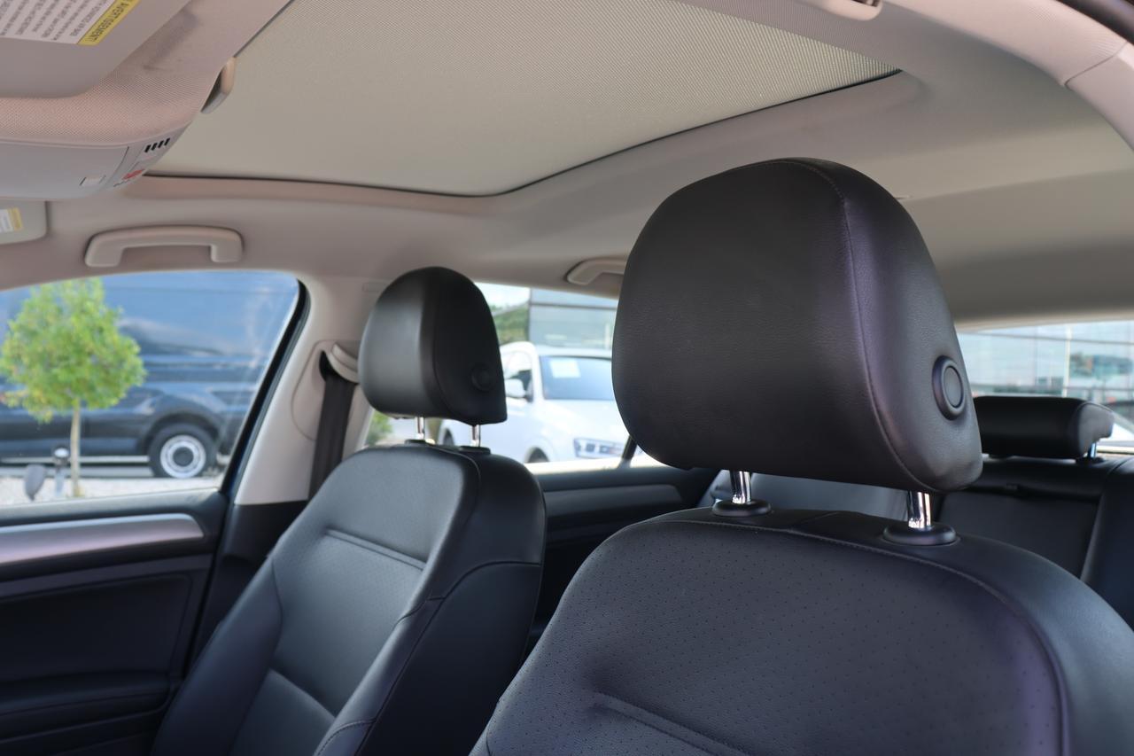 2015 VOLKSWAGEN GOLF Houston TX