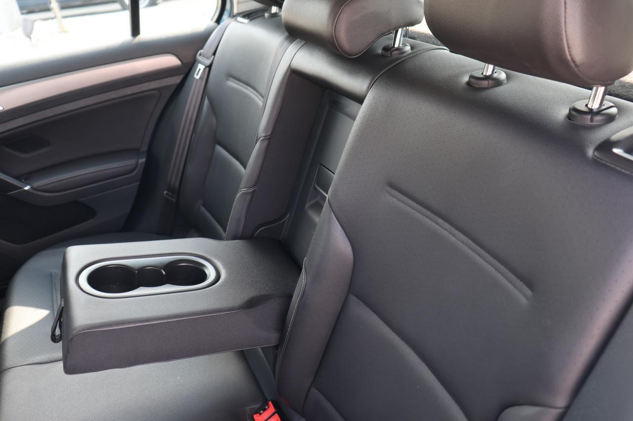 2015 VOLKSWAGEN GOLF Houston TX