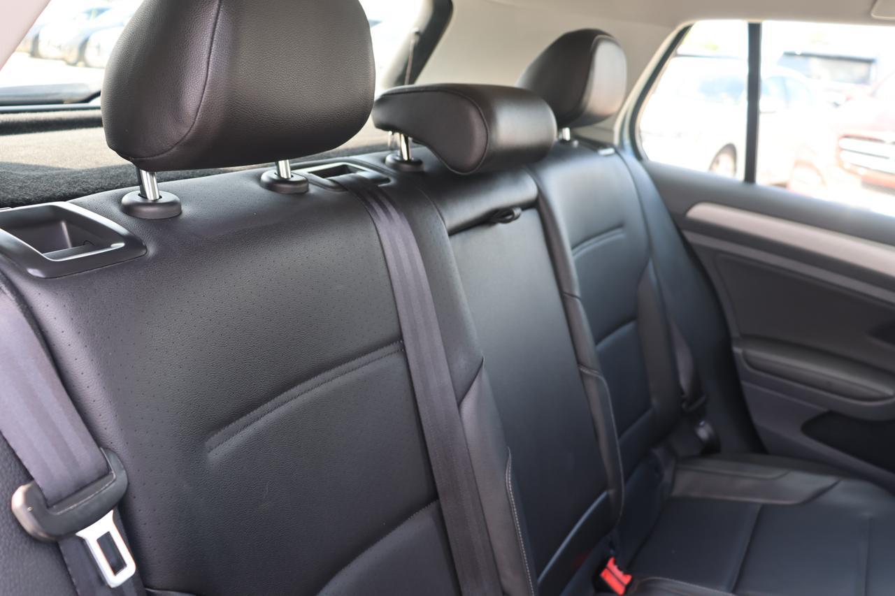 2015 VOLKSWAGEN GOLF Houston TX
