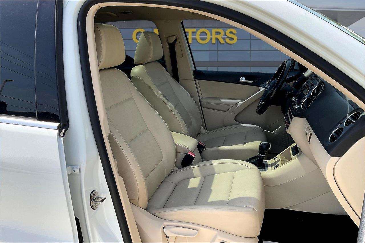 2015 VOLKSWAGEN TIGUAN S Houston TX