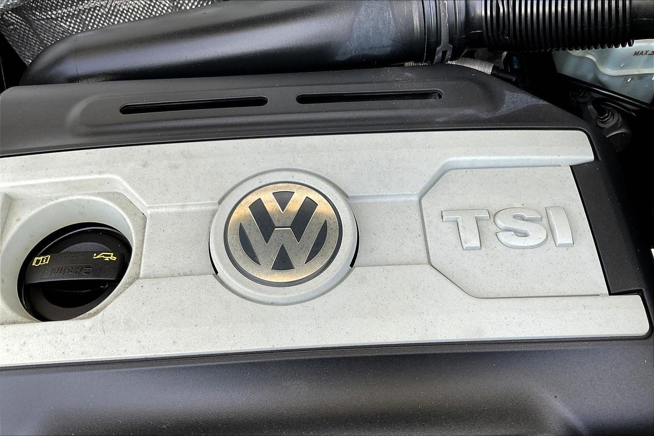 2015 VOLKSWAGEN TIGUAN S Houston TX