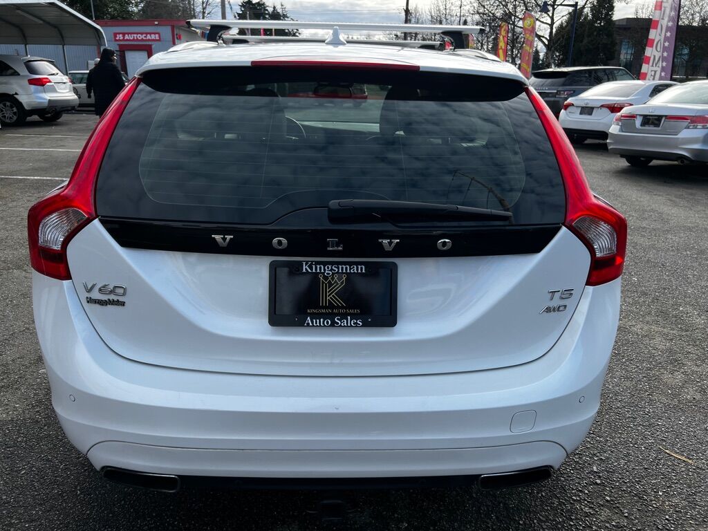 2015 VOLVO V60 T5 PREMIER Des Moines WA