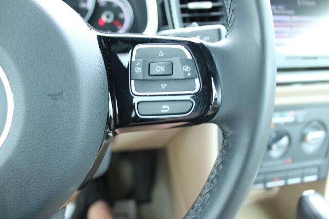 2015 Volkswagen BEETLE CONVERTIBLE 1.8T Melbourne FL
