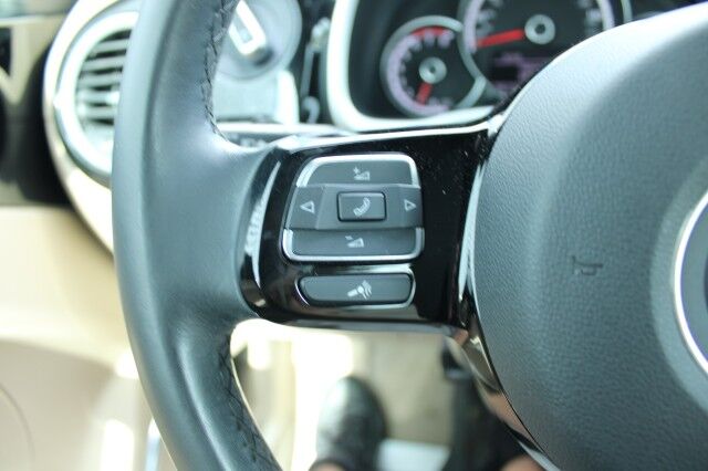 2015 Volkswagen BEETLE CONVERTIBLE 1.8T Melbourne FL