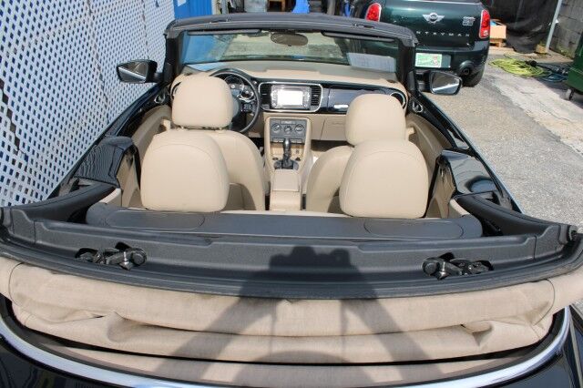 2015 Volkswagen BEETLE CONVERTIBLE 1.8T Melbourne FL