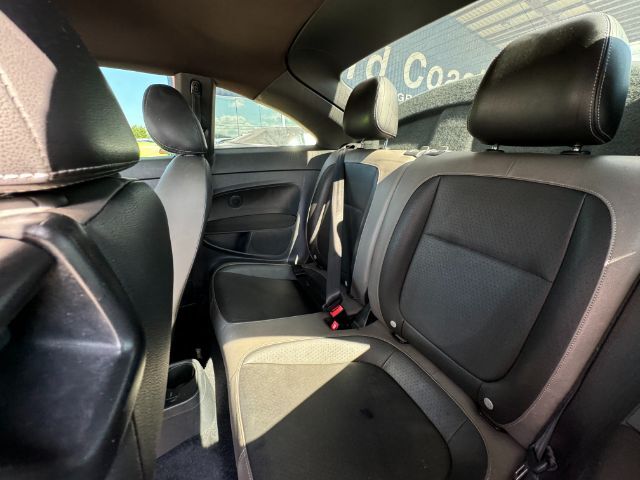 2015 Volkswagen Beetle 1.8T Classic Austin TX