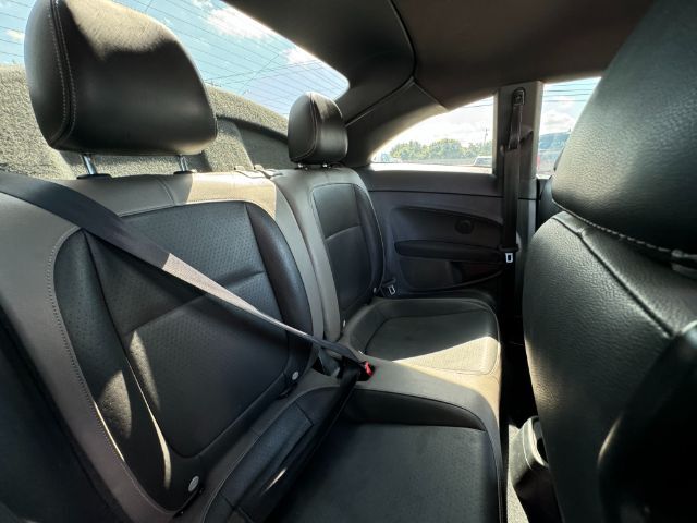2015 Volkswagen Beetle 1.8T Classic Austin TX