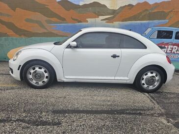 2015_Volkswagen_Beetle_1.8T Classic_ Saint Joseph MO