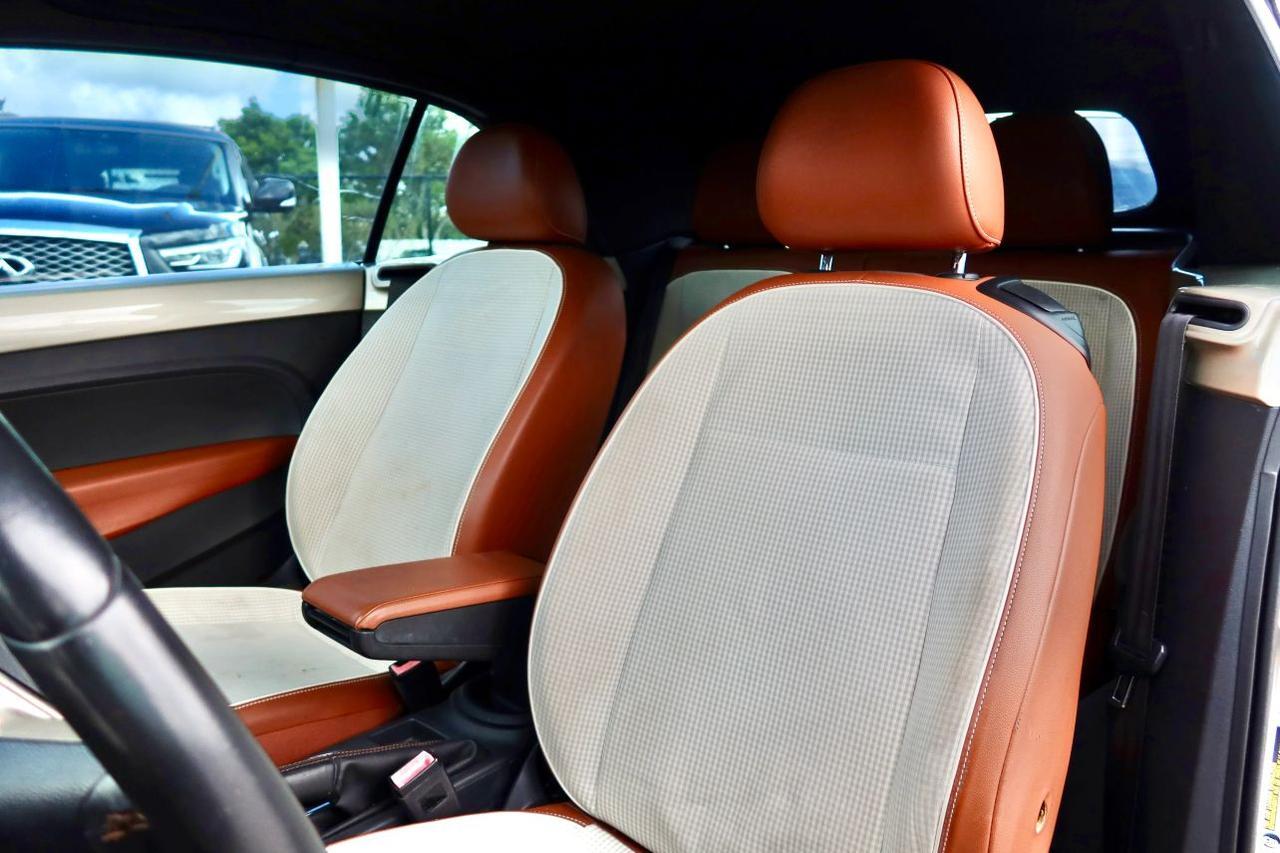 2015 Volkswagen Beetle 1.8T Convertible 2D Maitland FL