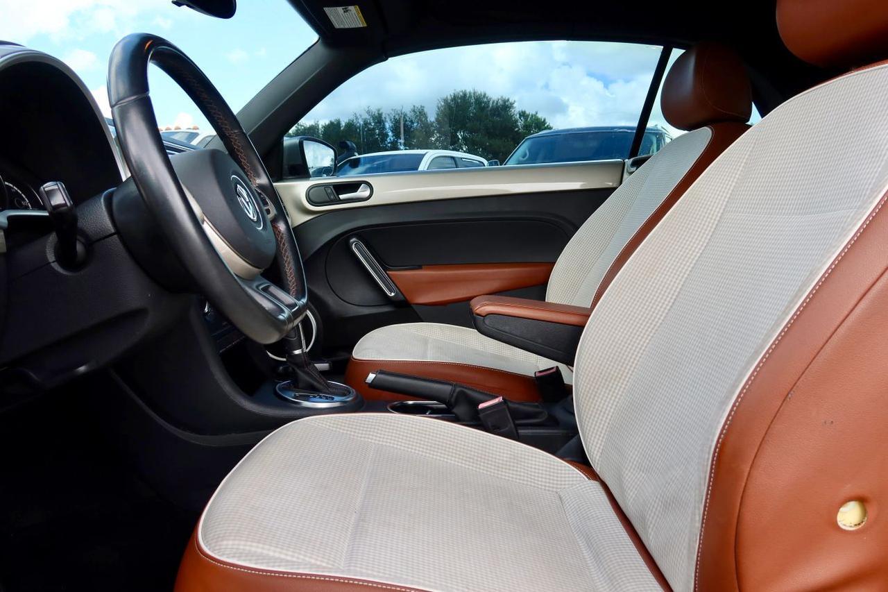 2015 Volkswagen Beetle 1.8T Convertible 2D Maitland FL