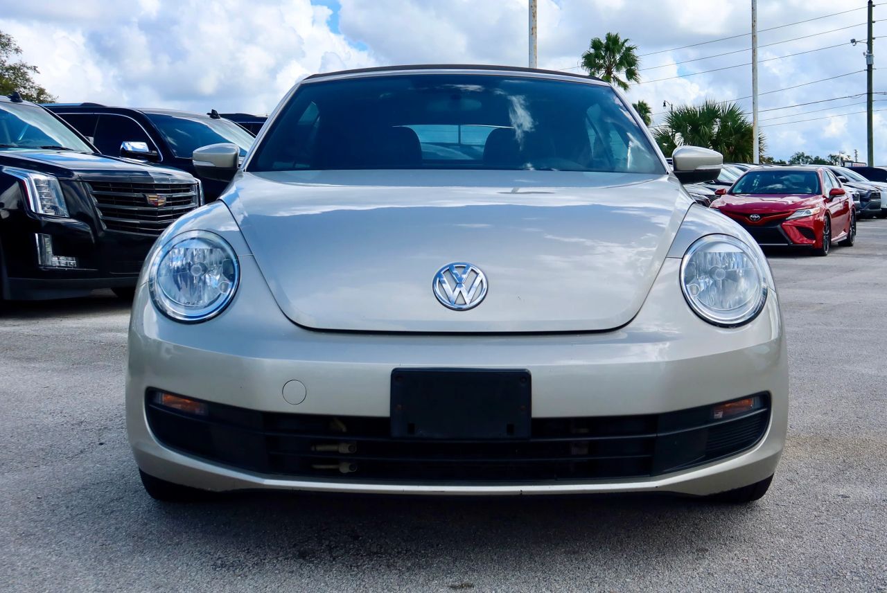 2015 Volkswagen Beetle 1.8T Convertible 2D Maitland FL