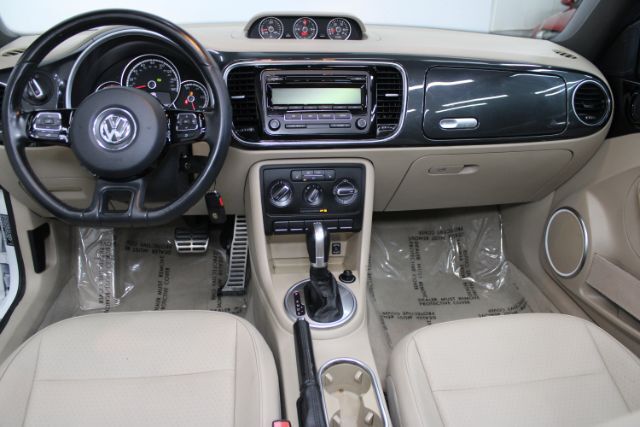 2015 Volkswagen Beetle 2.0T R-Line