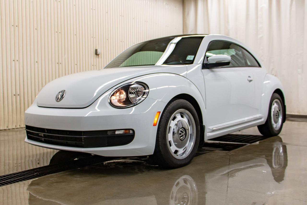 2015 Volkswagen Beetle Classic Roof Nav Red Deer AB