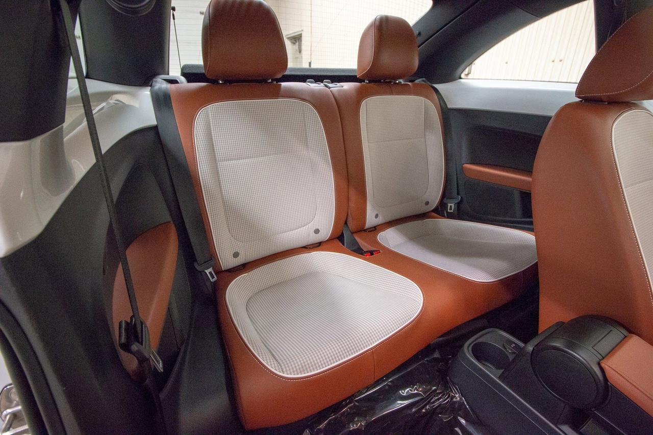 2015 Volkswagen Beetle Classic Roof Nav Red Deer AB