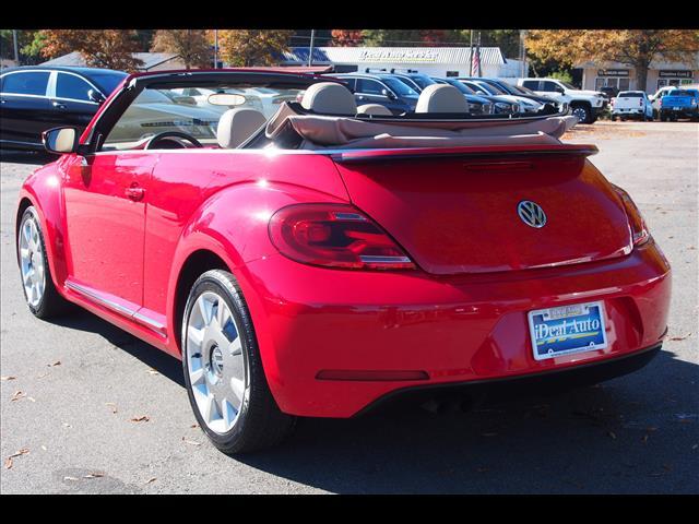 2015 Volkswagen Beetle Convertible 1.8T Classic PZEV
