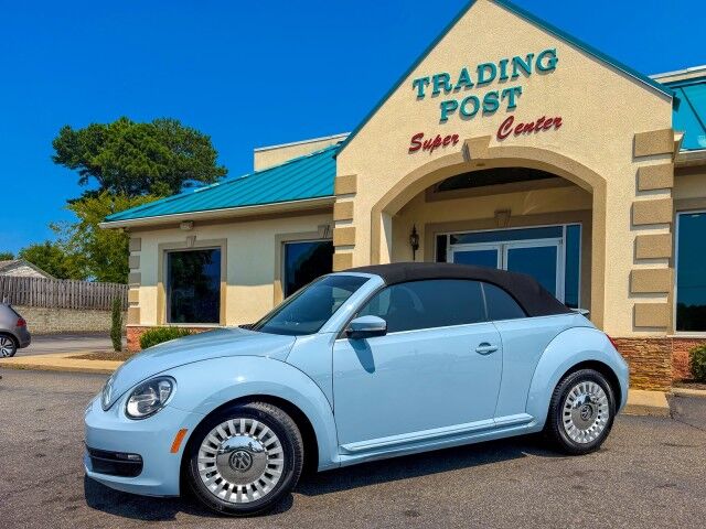 2015 Volkswagen Beetle Convertible 1.8T w/Tech