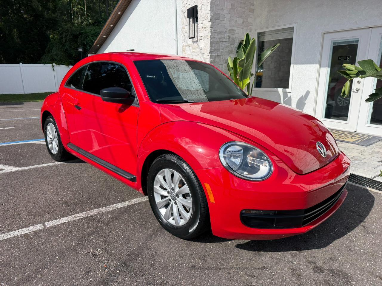 2015 Volkswagen Beetle Coupe 2dr Auto 1.8T PZEV Jacksonville FL