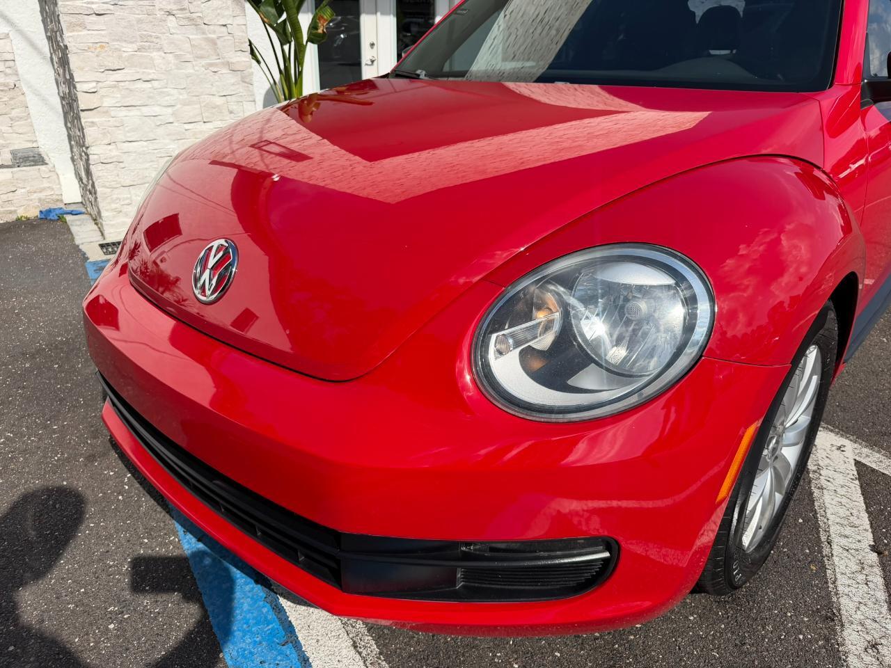 2015 Volkswagen Beetle Coupe 2dr Auto 1.8T PZEV Jacksonville FL