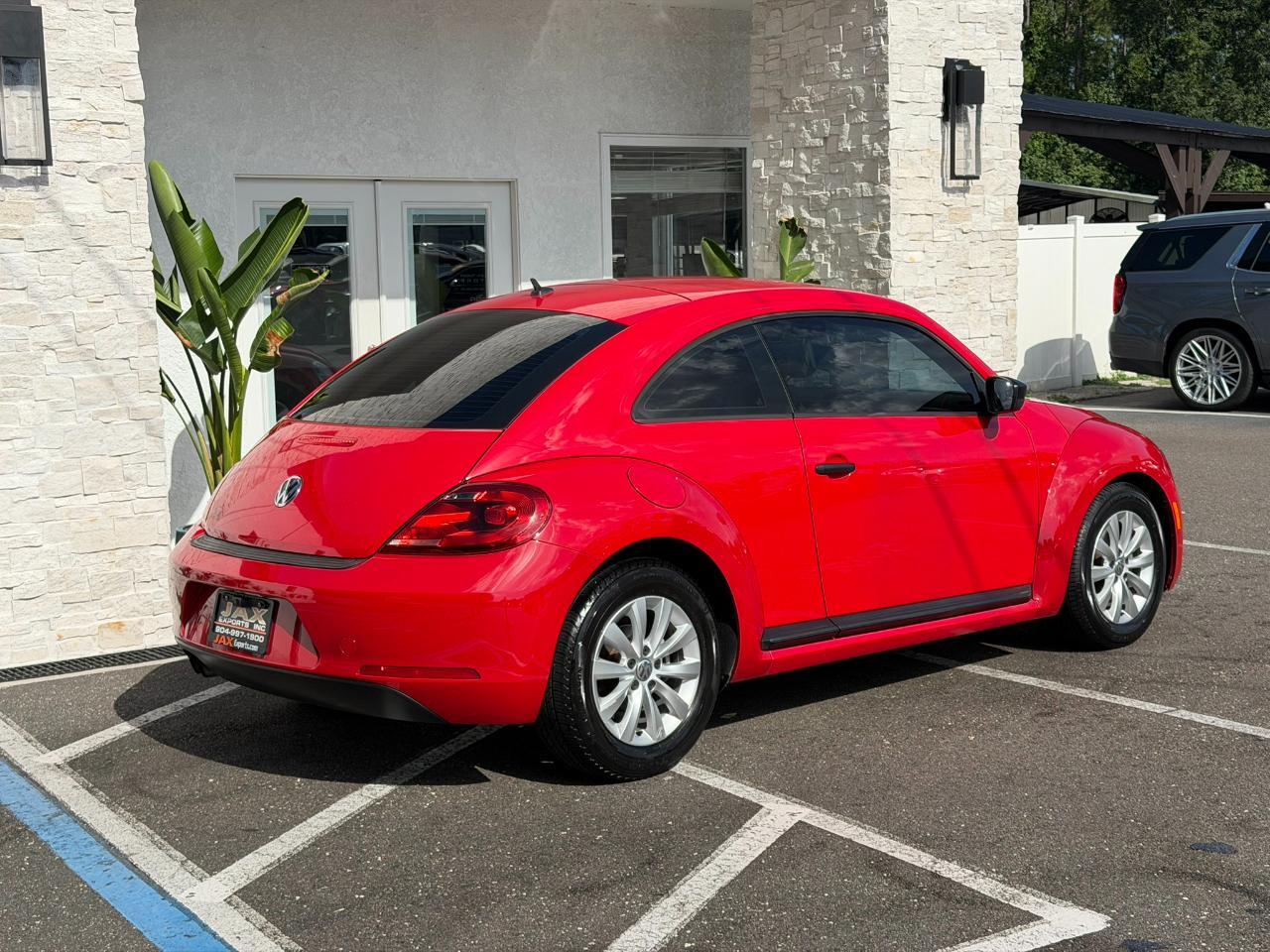 2015 Volkswagen Beetle Coupe 2dr Auto 1.8T PZEV Jacksonville FL