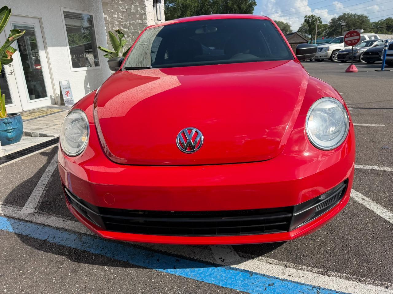 2015 Volkswagen Beetle Coupe 2dr Auto 1.8T PZEV Jacksonville FL