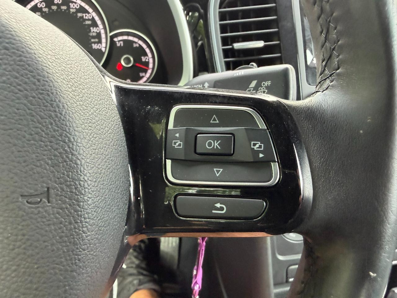 2015 Volkswagen Beetle Coupe 2dr Auto 1.8T PZEV Jacksonville FL