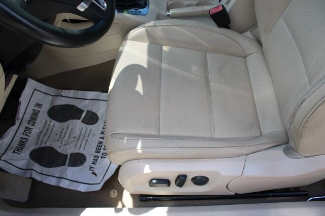 2015 Volkswagen EOS KOMFORT Melbourne FL