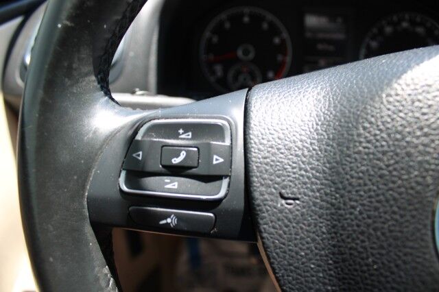 2015 Volkswagen EOS KOMFORT Melbourne FL