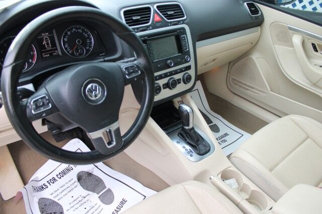 2015 Volkswagen EOS KOMFORT Melbourne FL