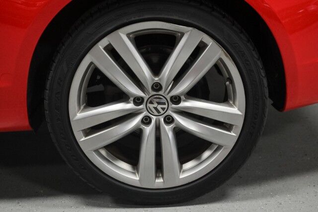 2015 Volkswagen Eos Executive 2dr Convertible Chicago IL