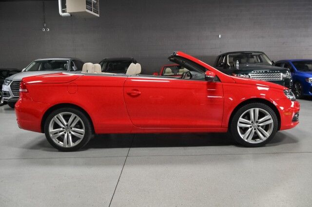2015 Volkswagen Eos Executive 2dr Convertible Chicago IL