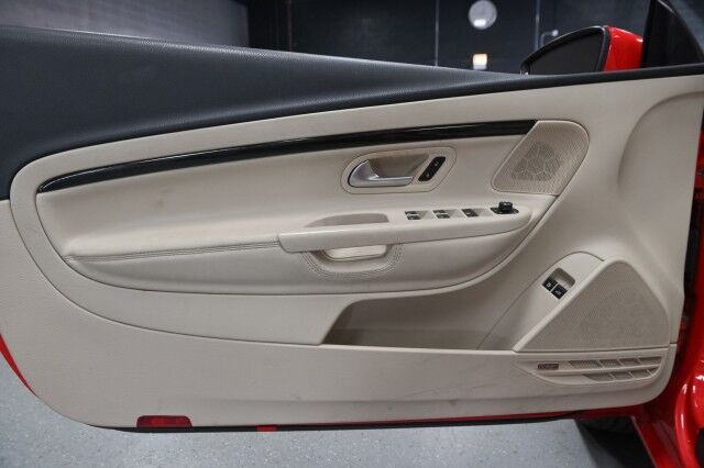 2015 Volkswagen Eos Executive 2dr Convertible Chicago IL