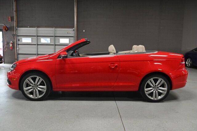 2015 Volkswagen Eos Executive 2dr Convertible Chicago IL
