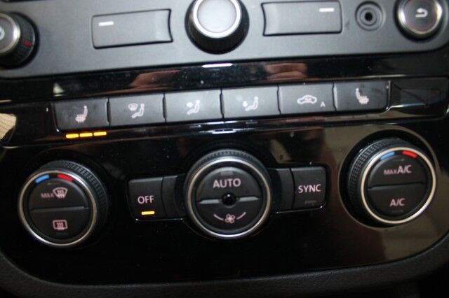 2015 Volkswagen Eos Executive FINAL EDITION Melbourne FL