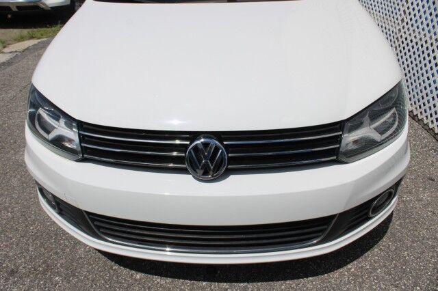 2015 Volkswagen Eos LUXURY W/NAVI Komfort Melbourne FL