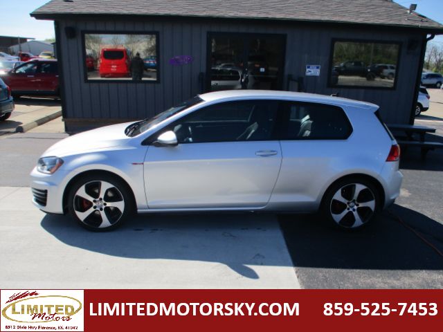 2015 Volkswagen Golf GTI 2.0T S 2-Door