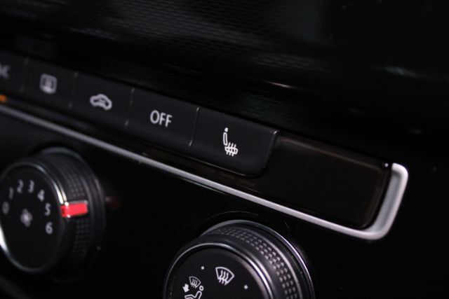 2015 Volkswagen Golf GTI 2.0T SE 4-Door Chantilly VA