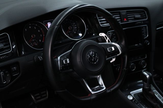 2015 Volkswagen Golf GTI 2.0T SE 4-Door Chantilly VA