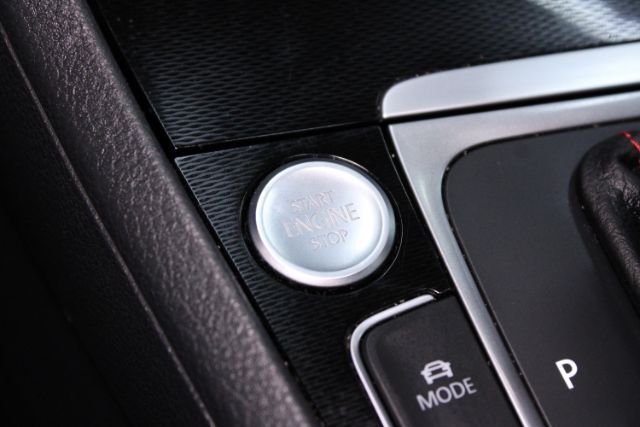 2015 Volkswagen Golf GTI 2.0T SE 4-Door Chantilly VA