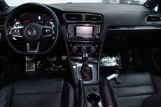 2015 Volkswagen Golf GTI 2.0T SE 4-Door Chantilly VA