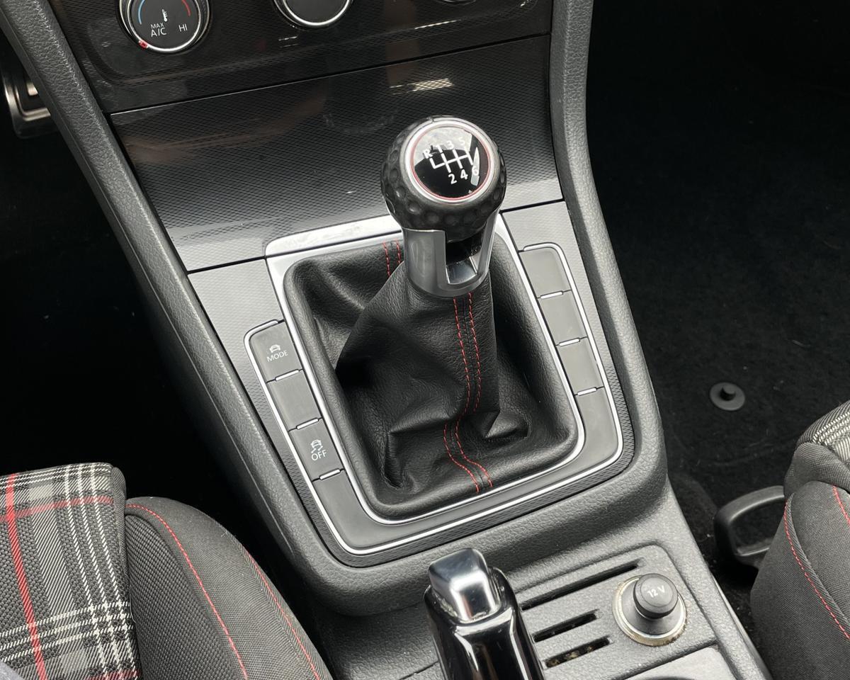 2015 Volkswagen Golf GTI S Hatchback Coupe 2D Port Orchard WA