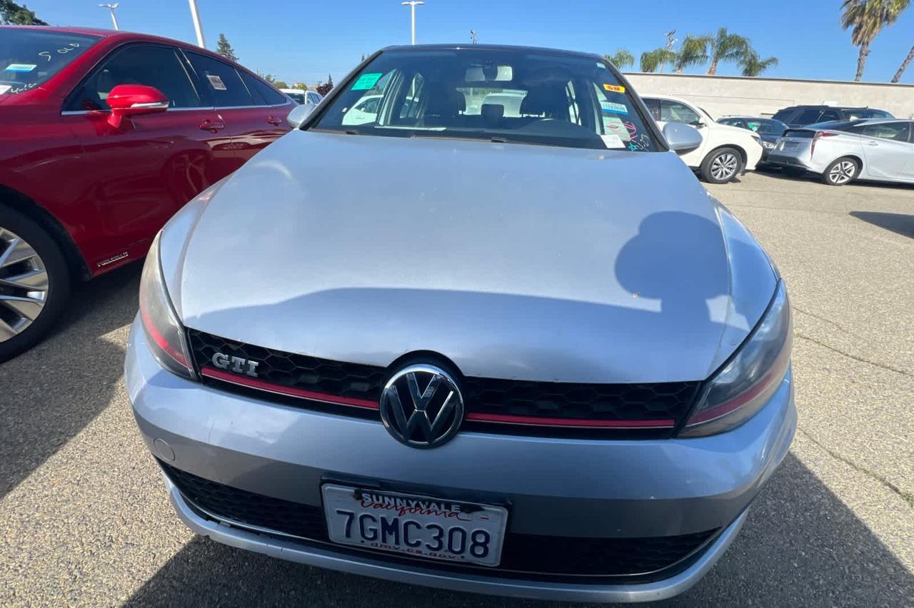 2015 Volkswagen Golf GTI SE