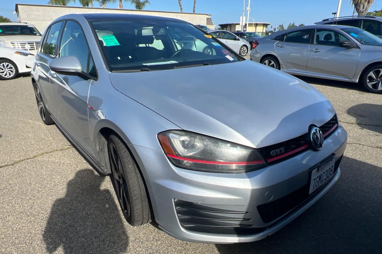 2015 Volkswagen Golf GTI SE