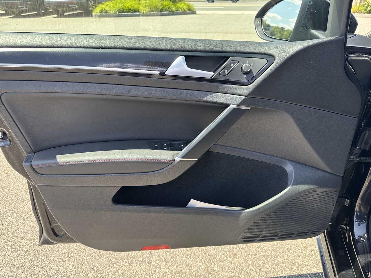 2015 Volkswagen Golf GTI SE Medford MA