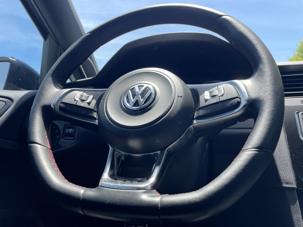 2015 Volkswagen Golf GTI S~MANUAL TRANSMISSION~PERFORMANCE PKG~1 OWNER~ONLINE FINANCE AND SHIPPING AVAILABLE!!!! Sarasota FL