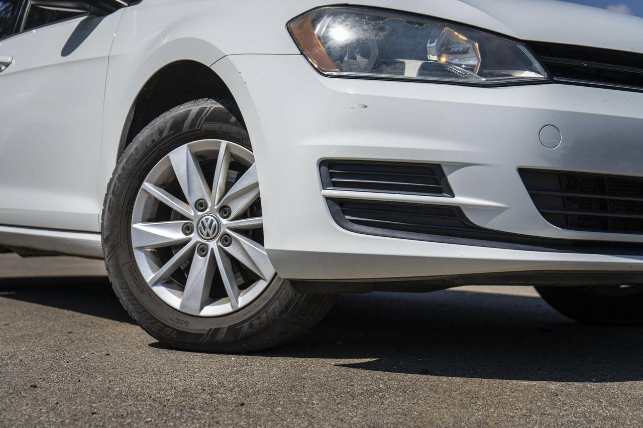 2015 Volkswagen Golf SportWagen S