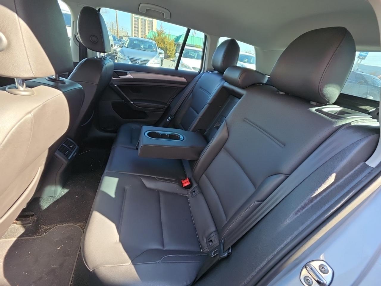 2015 Volkswagen Golf SportWagen S Glen Burnie MD