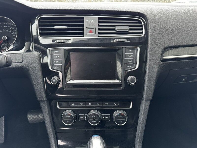 2015 Volkswagen Golf SportWagen TDI S Willow Grove PA